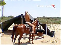 sexuales israeli - sexual a al granja de caballos de