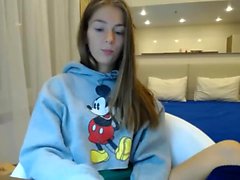 Jolie blonde se masturber teen webcam amateur