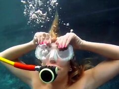 Sexunderwater - Sarah Jackson - Entrenamiento de Scuba