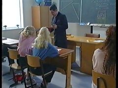 Школьницы - Гейль Бистер ауф дер Шулбанк (1995)