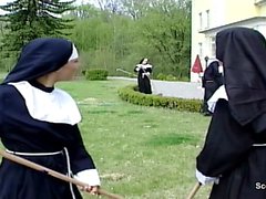 Nun allemands se sa première baise à partir Réparateur Technicien à Kloster