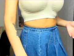 Bande de milf potelé montre sa webcam de gros seins boobs