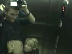 Horny couple in Elevator