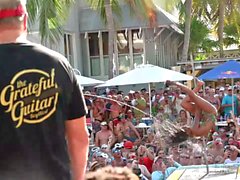 Geisteskranken Twerk Poolparty des Fantasy Fest neunzehn