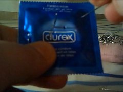 Çok delik ile bir prezervatif