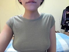 Hot seins clignotant de naughtyalexa sur webcam en direct