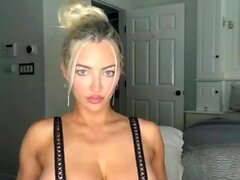 Lindsey Pelas Sexy Outfits Livestream Video läckt ut