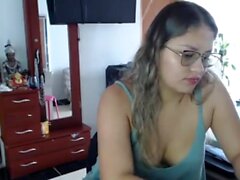 La webcam amatoriale si masturba in webcam a