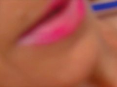 Vanessa Cougar Milf Olgun Açık Close-up Bikini Tıraşlı