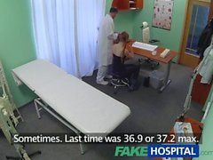 FakeHospital läkare blir just det att han ville ifrån varma patientens