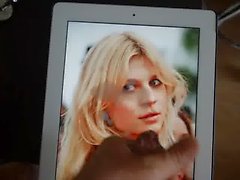 Cum på Clemence Poesy - juli 2014