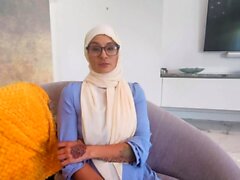 No puedo creer que creampie mi hijab a mamá