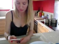 amateur his tall blonde fetish masturbating on live webcam