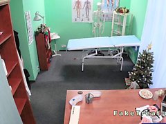Врач трахается пациент день Рождества