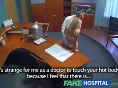 FakeHospital Horny sexy blonde patient soulève la température