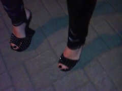 andar en plataforma tacones