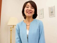 Yume Mizuki'nın yaramaz Asyalı milf Amatörvideo seksi oral seks verir