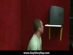 Gay porno duro sexual gloryhole e los handjobs homosexual repugnante el 25