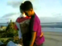 Indonesia cewek jilbab Mesum di del Tepi en Pantai