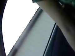 Teenie kotzen einen Dick im Auto