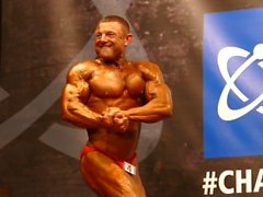 MUSCLEDAD Darren Cole (WAL), NABBA Universe 2014