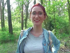 Deutsch Scout - Hochschule Redhead Teen Lia in öffentlichem Casting