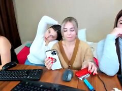 Amateur -Webcam Teen masturbiert und neckt