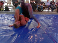 Judo, eva vs emanuela, fighting dolls