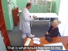 FakeHospital médecin sale baise porn star blonde plantureuse