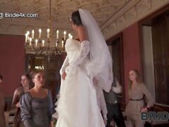 Bride4K. Он не должен был смеяться над ней