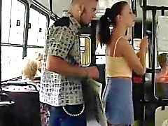 Amazing Sex auf einer öffentlichen Stadtbus