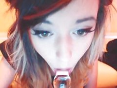 Hot Teen eccellente PDV Con Un Bicchiere Toy pompino da seehotcamgirls