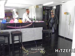 HITZEFREI Catwoman Tatjana Young on a sperm hunt