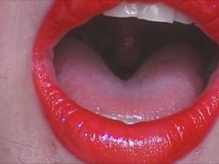labbra rosso sbadigliare
